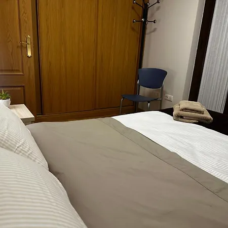 Penuelas De San Blas - Parking Gratis * Salamanca
